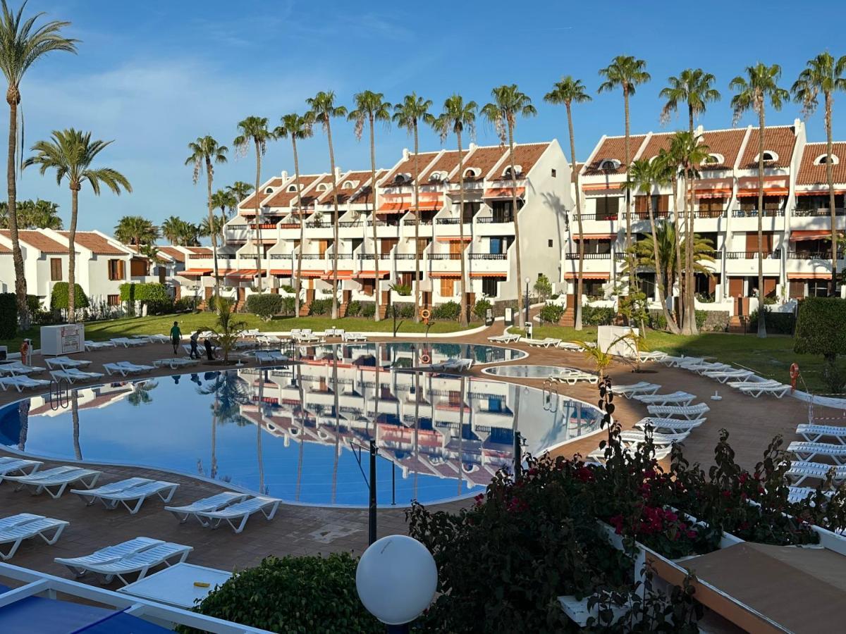 Sunny 2-Bedroom Apartment In Parque Santiago II Playa de las Américas Kültér fotó