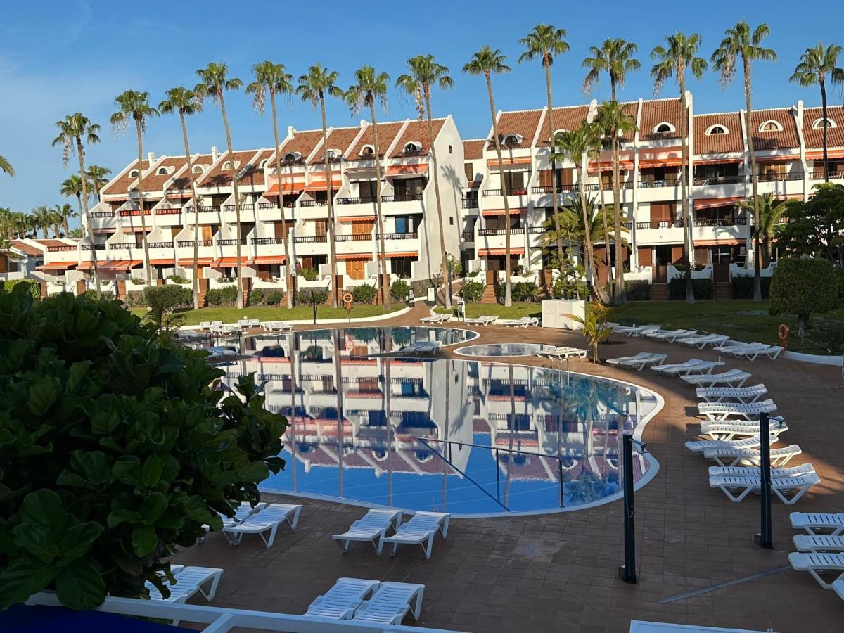 Sunny 2-Bedroom Apartment In Parque Santiago II Playa de las Américas Kültér fotó