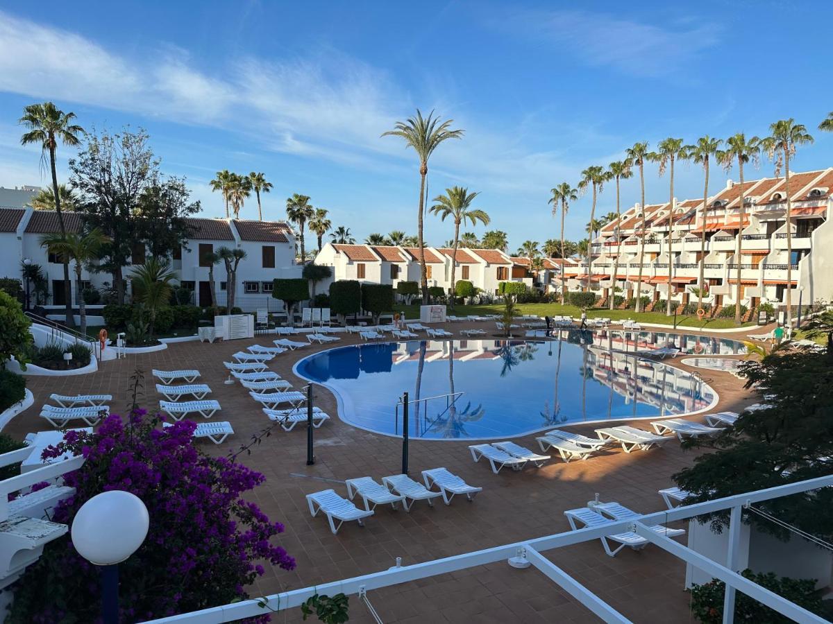 Sunny 2-Bedroom Apartment In Parque Santiago II Playa de las Américas Kültér fotó